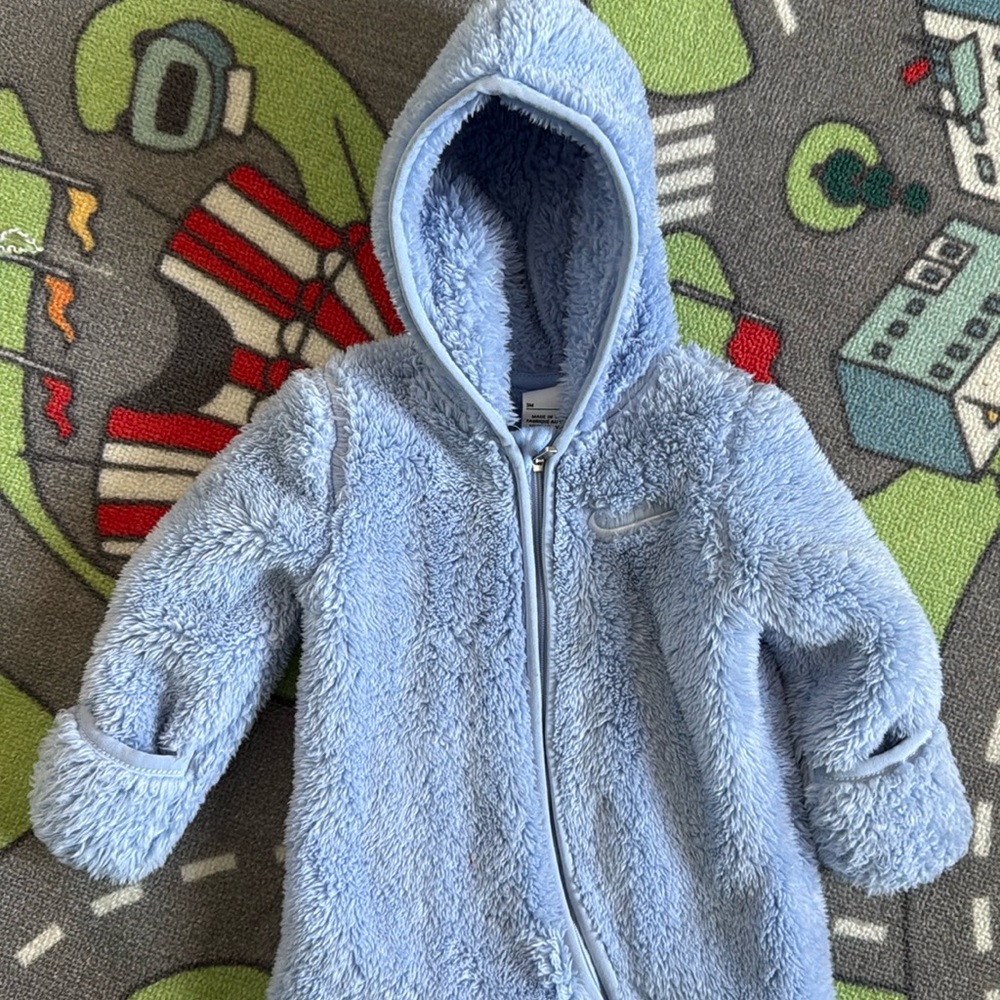 Nike baby winter onsie